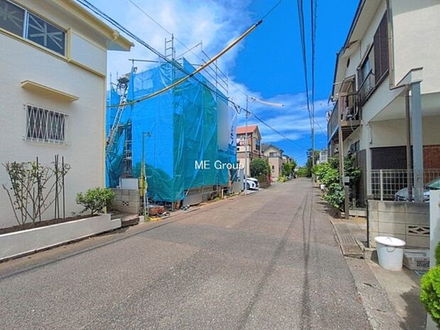 【前面道路含む現地写真】■新しい時代の息吹を感じる、心地よい環境