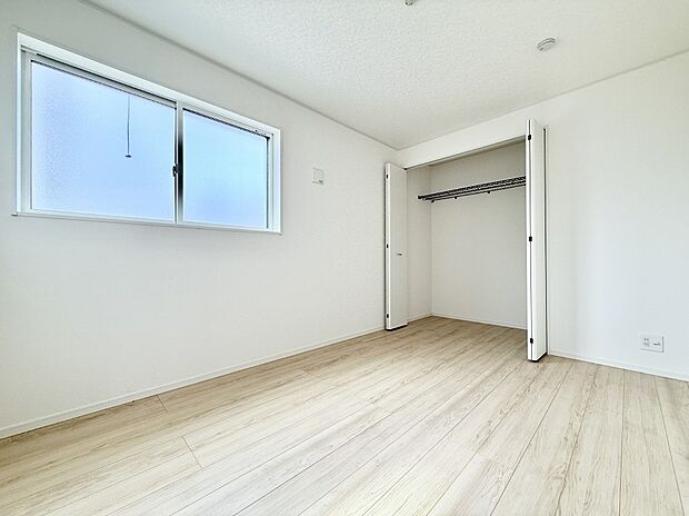 【洋室】3号棟 ■静かな洋室で読書や趣味に集中できる場所
