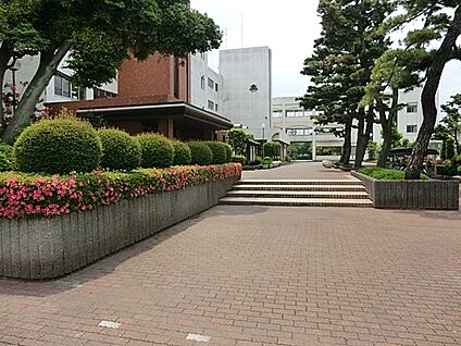 相模原市立小山中学校 1800m(23分)