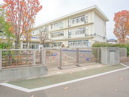小平市立小平第十二小学校 290m(4分)