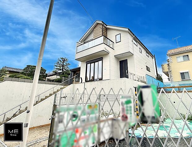 【現地外観写真】1号棟 ■自宅にカースペースがあると助かります