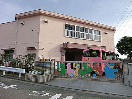 ちよがおか幼稚園 800m(10分)