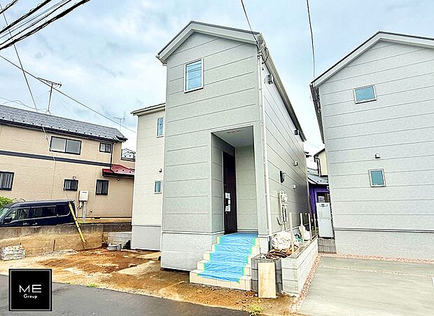 【現地外観写真】2号棟  ■新しい暮らしが始まる場所で、家族の絆を深める
