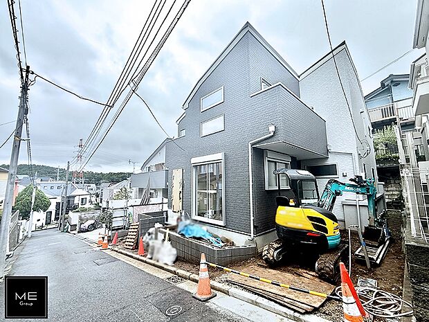 【前面道路含む現地写真】■新しい住まい、街の新しい風景