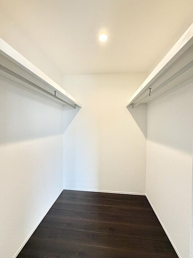 【収納】3号棟 ■広い収納はうれしいです