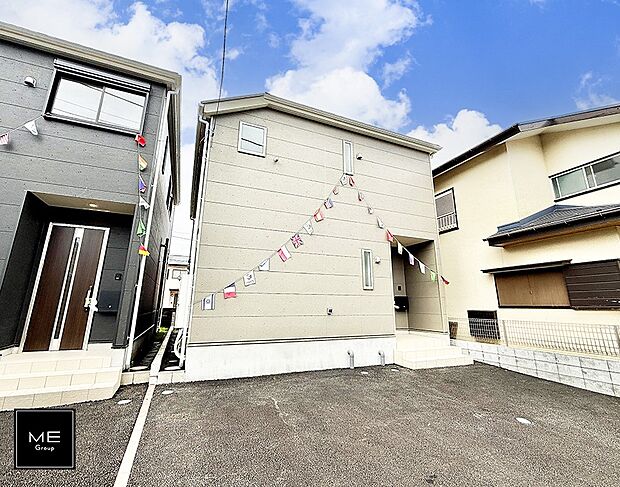【現地外観写真】1号棟  ■新しい暮らしが始まる場所で、家族の絆を深める