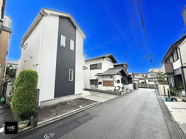 【前面道路含む現地写真】■新しい時代の息吹を感じる、心地よい環境