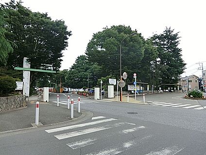 独立行政法人国立病院機構 相模原病院 350m(5分)
