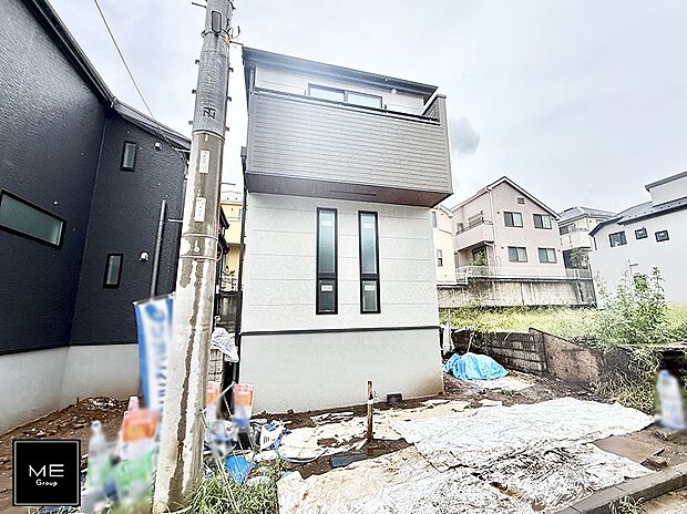 【現地外観写真】4号棟  ■家族みんなが笑顔で過ごせる、安心感のある住まい