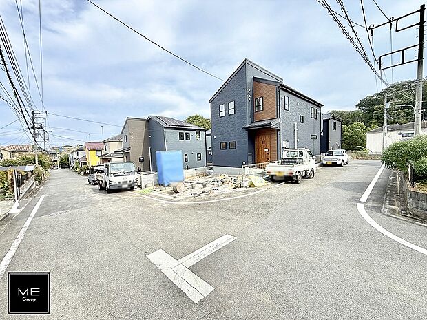 【前面道路含む現地写真】■新しい時代の息吹を感じる、心地よい環境