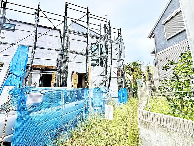 【現地外観写真】1号棟  ■新しい暮らしが始まる場所で、家族の絆を深める