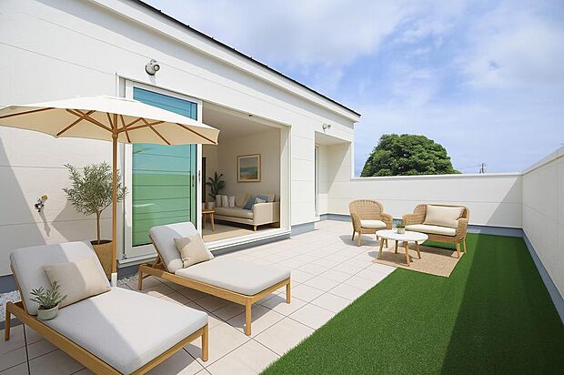 屋上庭園(A-C)※施工例 ■南向き12帖の屋上庭園は、家族だけのプライベート空間です。お気に入りのイルミネーションを飾れば、 日常の夜がぐっと特別に。