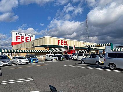 フィール岡崎大和店 2300m