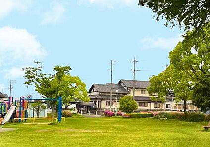 前川公園 170ｍ(徒歩3分)
