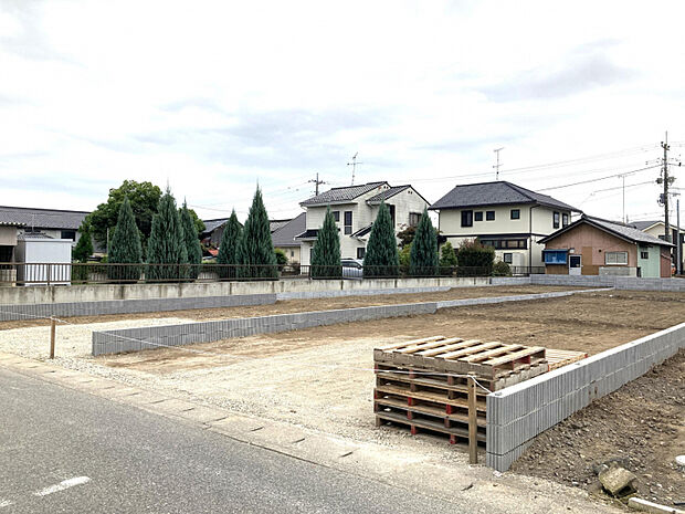 現地（9/19）　◎販売開始しました！この場所に、新しい住まいが誕生します！◎