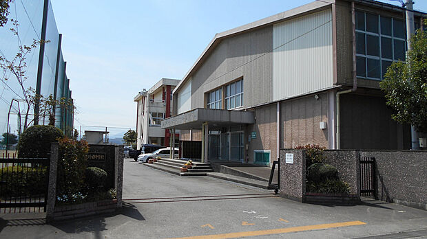 長野郷中学校(約1,980m)