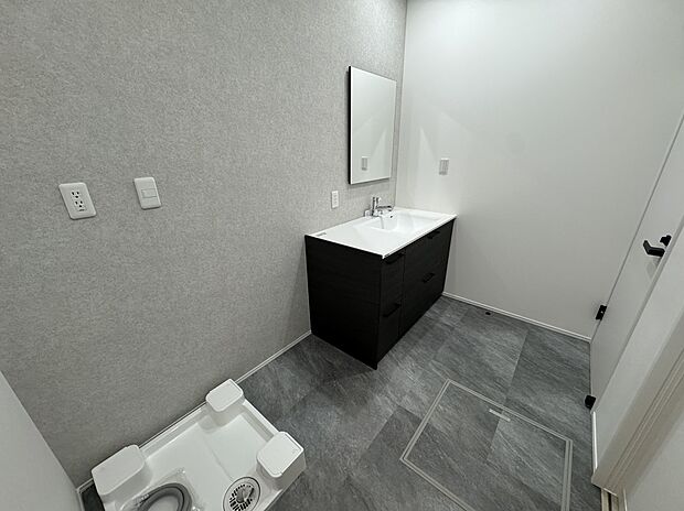 【洗面台・洗面所】朝の身支度もスムーズで毎日快適。