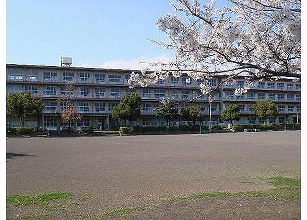 三島市立山田小学校（約1,120m）