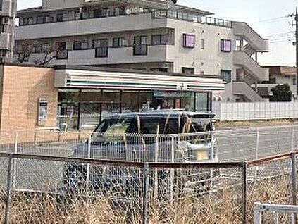 セブンイレブン御殿場萩原店 570ｍ(徒歩8分)
