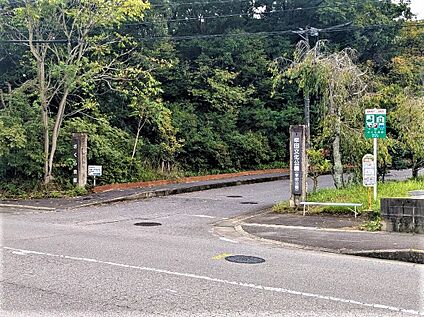 幸田文化広場 630m(徒歩8分)