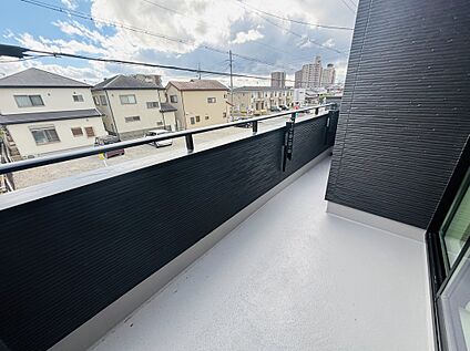 【4号棟】南向きバルコニー