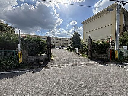 瀬戸市立幡山西小学校 1600ｍ(徒歩20分)