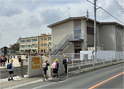 水戸市立酒門小学校 100ｍ～170ｍ(徒歩2分～3分)