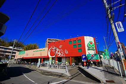 Santoku高田店 400m