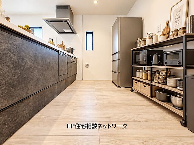本画像の家具、家電等はCGの配置イメージです。販売価格に家具、家電等は含まれず、付帯しません。