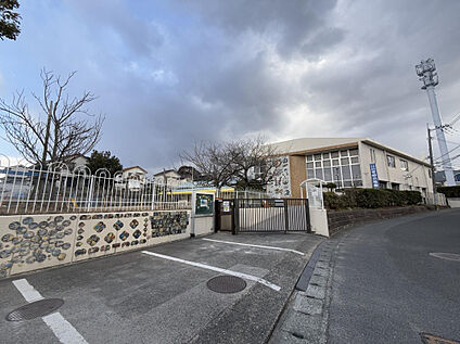 中村学園大学付属壱岐幼稚園 777m