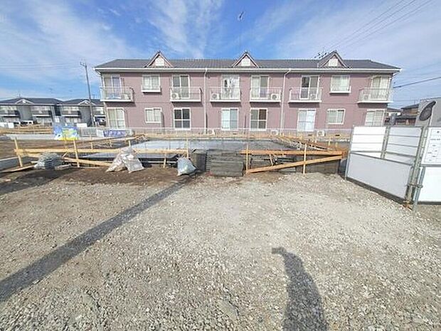 資料請求やモデルルームのご見学も即日対応させていただきます。「新築住宅供給戸数日本一」飯田グループホールディングスの物件をぜひ一度見に来てください。お気軽にお問い合わせください。