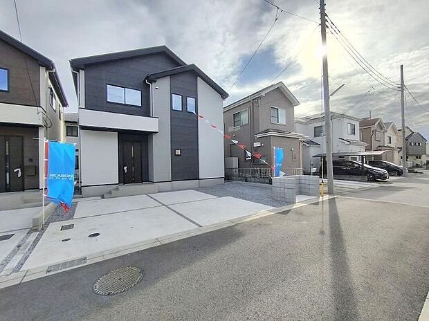耐震性能に自信のある『飯田グループの家』!お客様を守る大切な住宅だからこそ、第三者の検査を受けて安心して住んでいただける住宅を建てております。その頑丈さを、ぜひ現地にてご体感くださいませ。