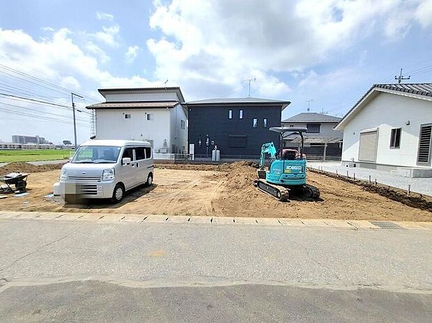 資料請求やご案内も即日対応いたします♪同じ施工例の物件見学や、完成イメージプレゼンテーションも承っております。どのような建物が建つか、間取りの広さは？など気になる点を一つ一つご説明させていただきます。
