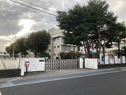 宇都宮市立宮の原小学校 604m(徒歩8分)