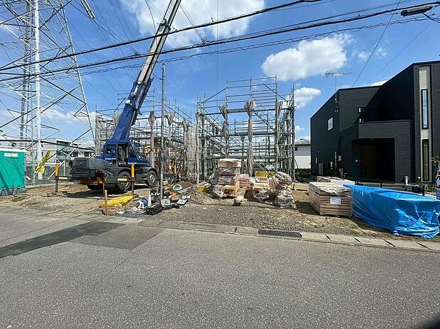【前面道路含む現地写真】インターネット未公開情報含め飯田グループ直営販売窓口ならではのご提案をさせていただきます。お客様のご希望をもとに市場に流通するすべての物件情報から抽出し、ご紹介＆ご案内いたしております。