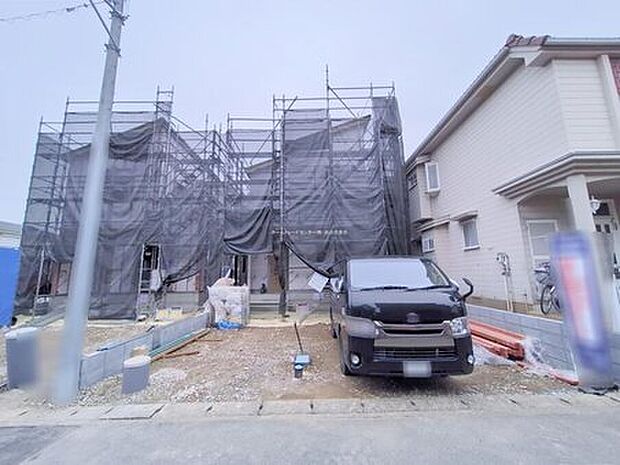 資料請求やご案内も即日対応いたします♪同じ施工例の物件見学や、完成イメージプレゼンテーションも承っております。どのような建物が建つか、間取りの広さは?など気になる点を一つ一つご説明させていただきます。