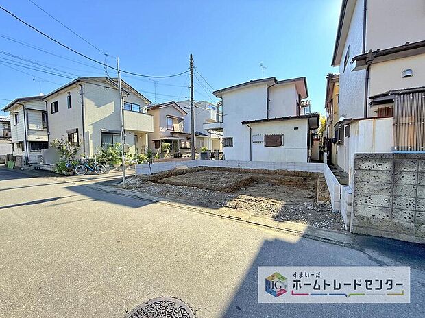 どのような建物が建つか、間取りの広さはどうかなど、気になる点は丁寧にご説明いたします。資料請求やご案内は即日対応いたします。土日や平日、お仕事終わりの時間など、ご都合に合わせてご案内いたします。