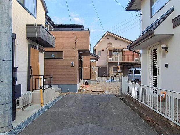 土日のご予約はもちろん、平日やお仕事のお時間に合わせてのご案内も実施しています。まずはお客様のご都合をお伺いさせて頂き、それに合う形で物件のご紹介をさせていただきます。お気軽にお問い合わせください。