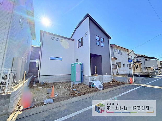 爽やかな青空と陽光に包まれる心地よい住空間。ネットでは分からない現地の魅力をぜひご覧ください。人生で大切なお住まいですので、ゆっくりとご見学ください。