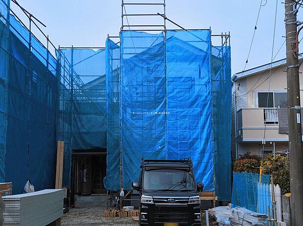どのような建物が建つか、間取りの広さはどうかなど、気になる点は丁寧にご説明いたします。資料請求やご案内は即日対応いたします。土日や平日、お仕事終わりの時間など、ご都合に合わせてご案内いたします。