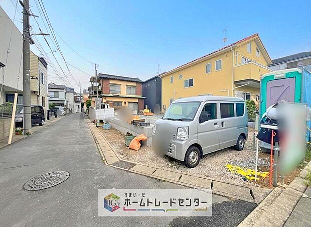 モデルハウスのご案内や、仕様や色の説明も細かくさせていただきます。弊社は飯田グループホールディングス唯一の販売専門会社になるので、細部まで説明いたします。もちろん住宅ローンのご相談だけでも大丈夫です。