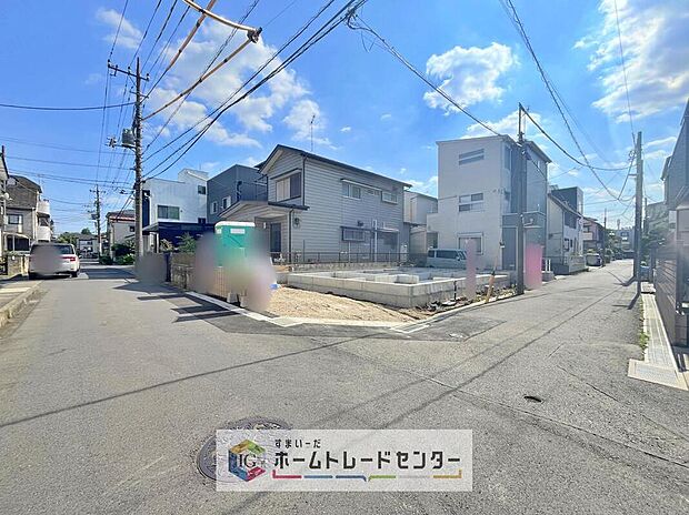 耐震等級最高等級の住宅性能評価書はもちろん、長期優良住宅の認定も受けた高性能な住宅です。長く、安心して住んでいただきたい、だからこそ厳しい第三者のチェックをお願いし、お客様に安心を届けます。