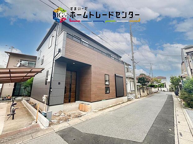 土日のご予約はもちろん、平日やお仕事のお時間に合わせてのご案内も実施しています。まずはお客様のご都合をお伺いさせて頂き、それに合う形で物件のご紹介をさせていただきます。お気軽にお問い合わせください。