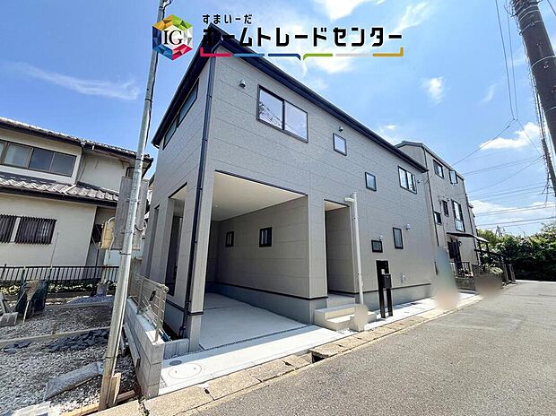 土日のご予約はもちろん、平日やお仕事のお時間に合わせてのご案内も実施しています。まずはお客様のご都合をお伺いさせて頂き、それに合う形で物件のご紹介をさせていただきます。お気軽にお問い合わせください。