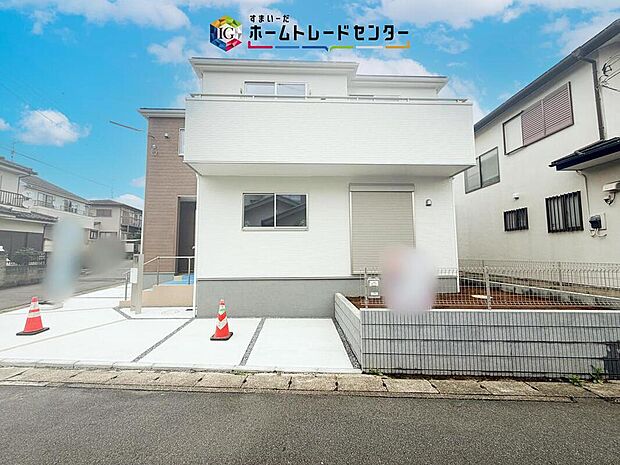 爽やかな青空と陽光に包まれる心地よい住空間。ネットでは分からない現地の魅力をぜひご覧ください。人生で大切なお住まいですので、ゆっくりとご見学ください。