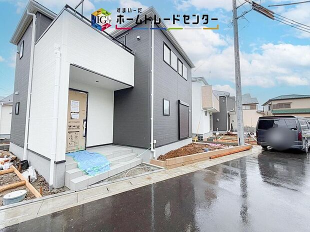 耐震等級最高等級の住宅性能評価書はもちろん、長期優良住宅の認定も受けた高性能な住宅です。長く、安心して住んでいただきたい、だからこそ厳しい第三者のチェックをお願いし、お客様に安心を届けます。