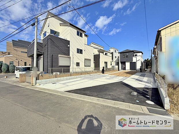 【前面道路含む現地写真】土日のご予約はもちろん、平日やお仕事のお時間に合わせてのご案内も実施しています。まずはお客様のご都合をお伺いさせて頂き、それに合う形で物件のご紹介をさせていただきます。お気軽にお問い合わせください。