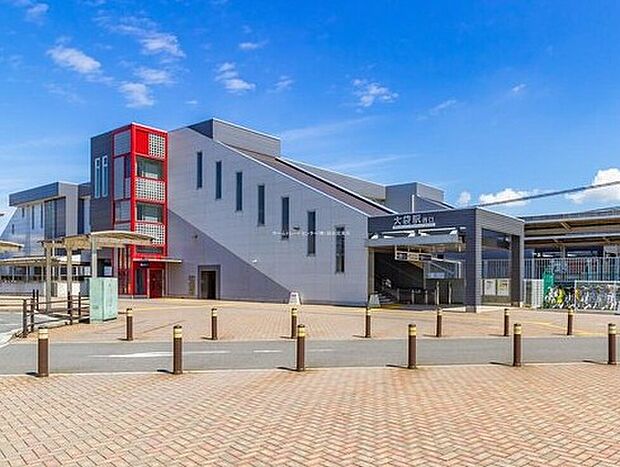 東武伊勢崎線「大袋」駅(約1,600m)