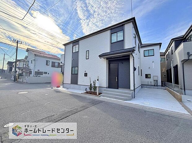 【現地外観写真】資料請求やご見学は即日対応可能♪陽当りや通風など住みやすさの工夫が満載。資料に載っていない街並みや周辺環境は、ぜひ現地で実際にお確かめください。