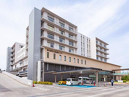 春日部市立医療センター 490m(徒歩7分)